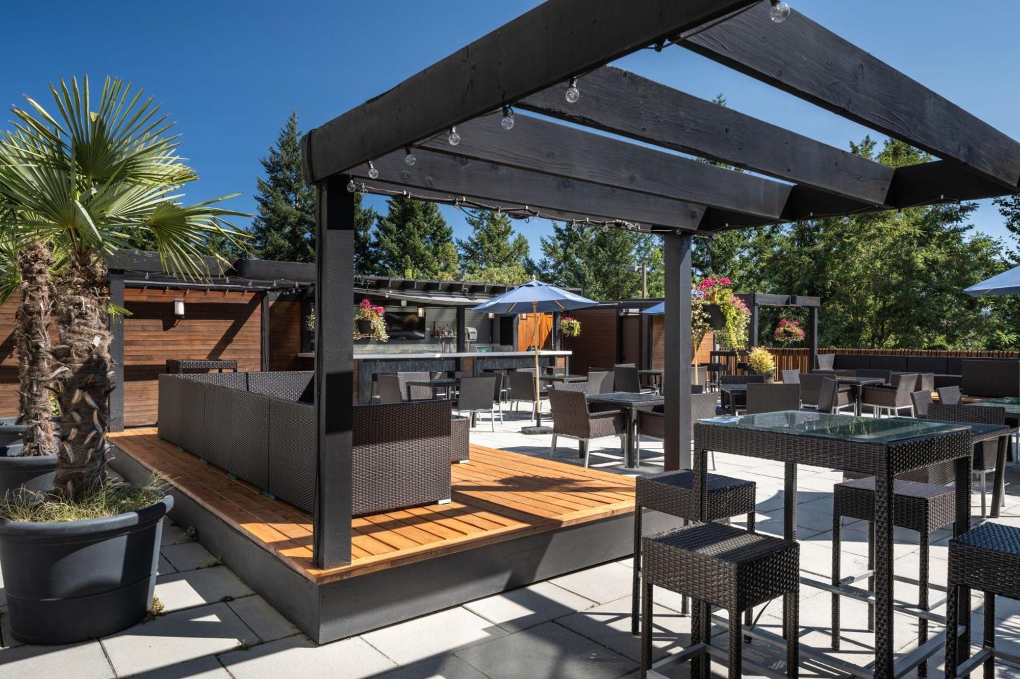 Four Points By Sheraton Victoria Gateway Langford Εξωτερικό φωτογραφία