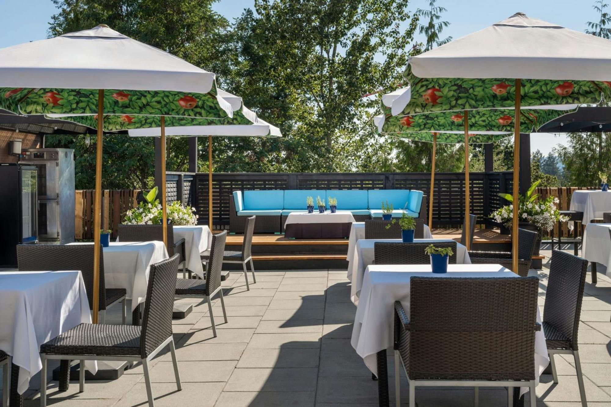 Four Points By Sheraton Victoria Gateway Langford Εξωτερικό φωτογραφία